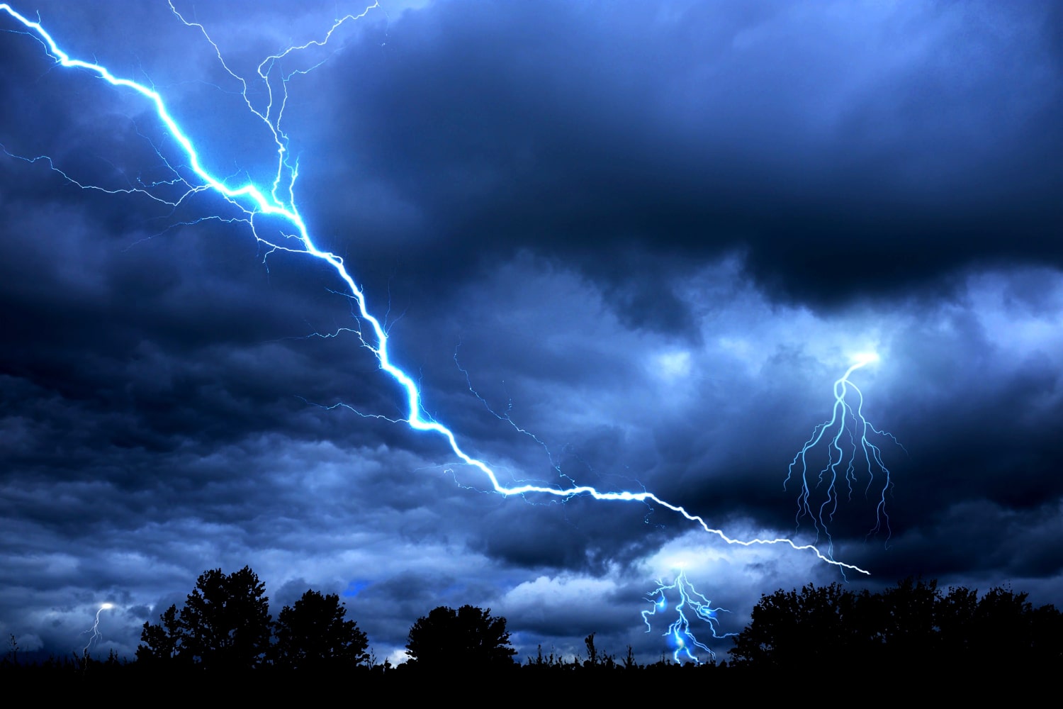 Interesting Facts About Lightning