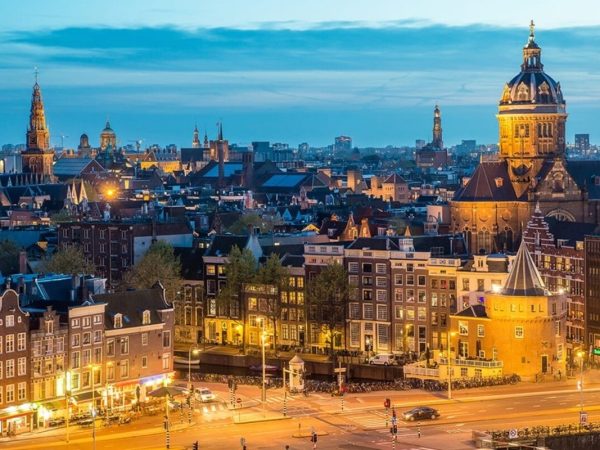 Амстердам туралы қызықты деректер